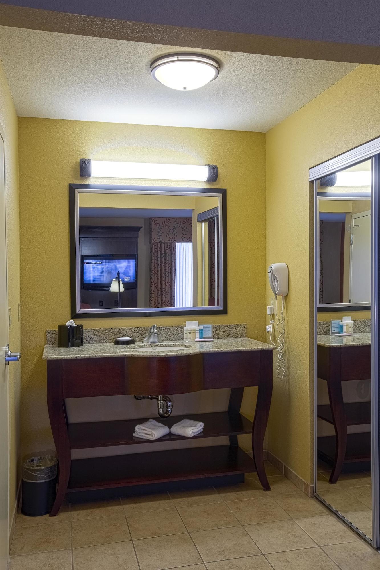 Hampton Inn & Suites Sacramento-Elk Grove Laguna I-5 מראה חיצוני תמונה