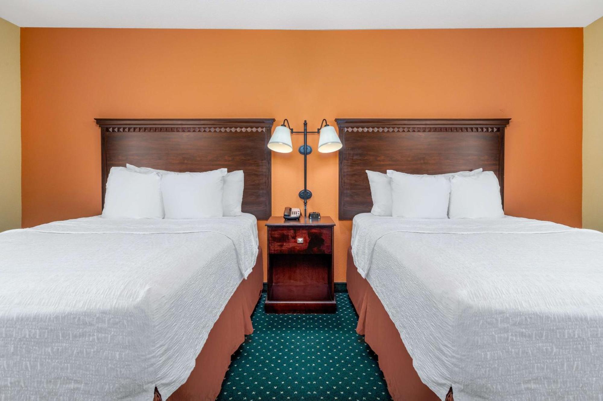 Hampton Inn & Suites Sacramento-Elk Grove Laguna I-5 מראה חיצוני תמונה