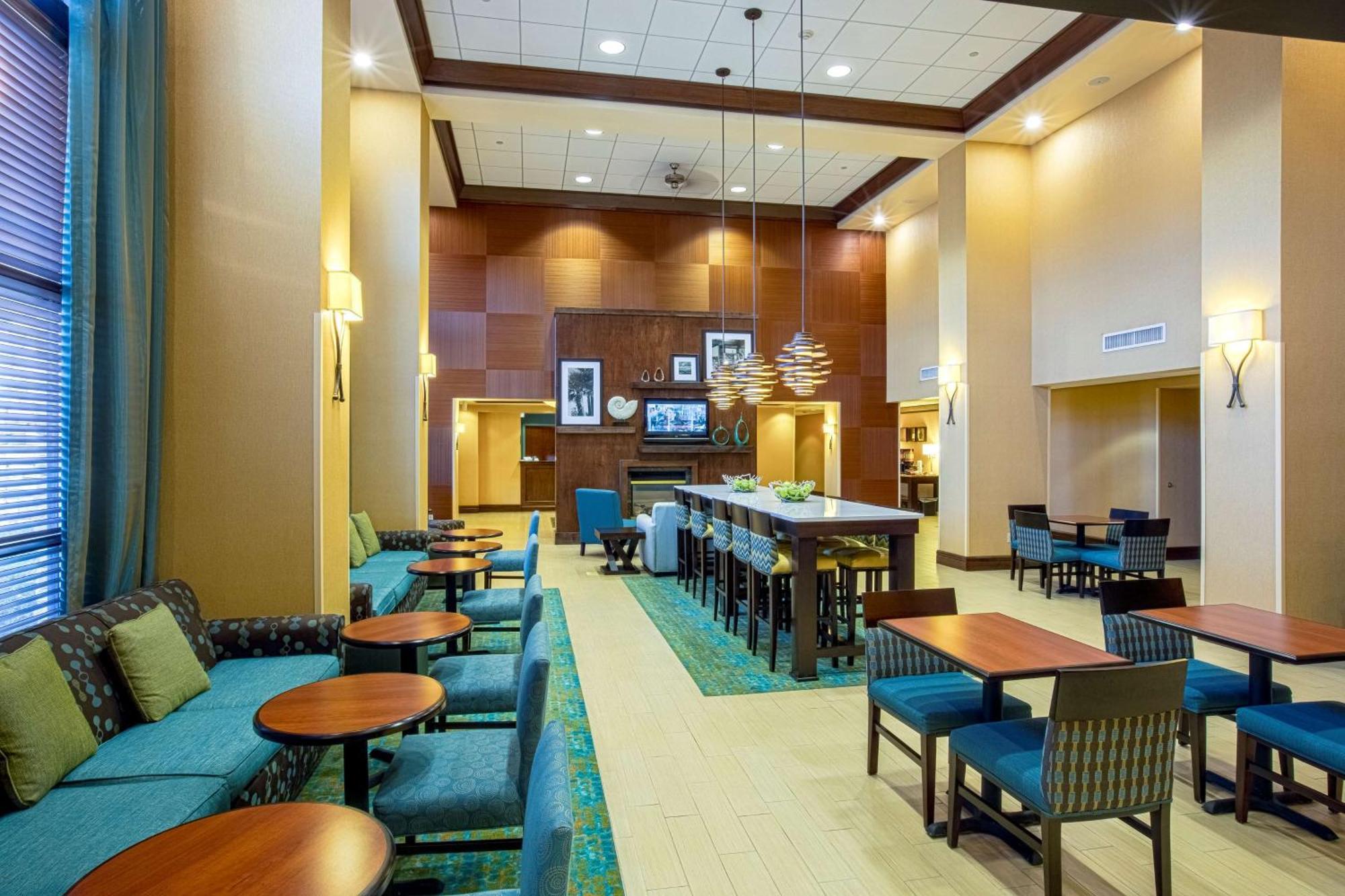 Hampton Inn & Suites Sacramento-Elk Grove Laguna I-5 מראה חיצוני תמונה