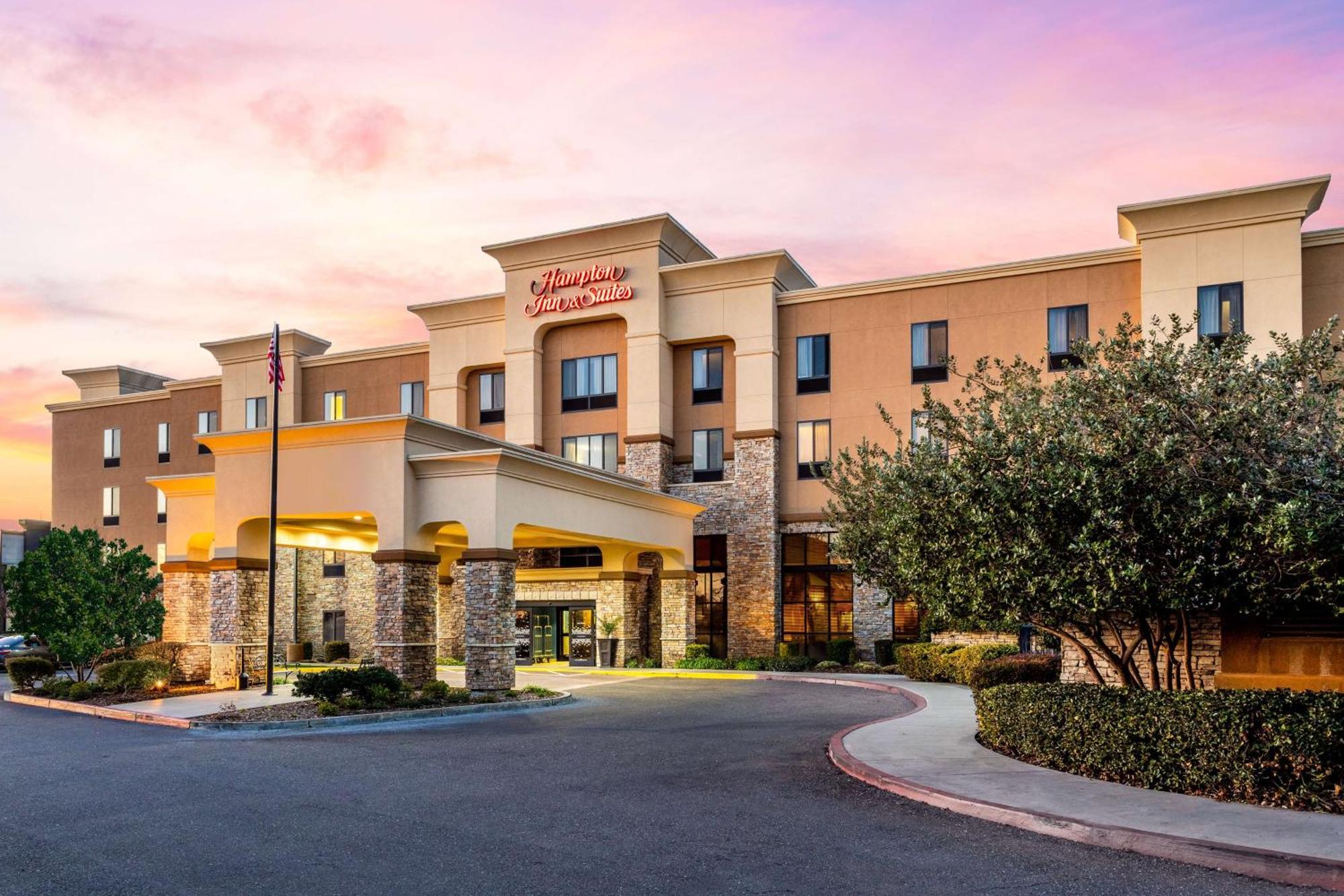 Hampton Inn & Suites Sacramento-Elk Grove Laguna I-5 מראה חיצוני תמונה