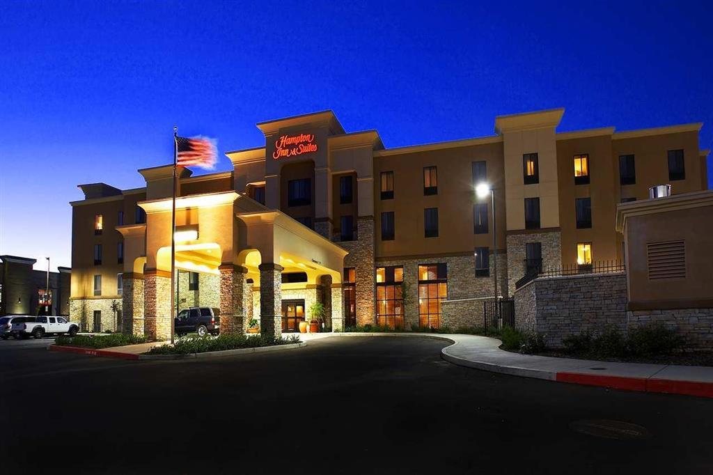Hampton Inn & Suites Sacramento-Elk Grove Laguna I-5 מראה חיצוני תמונה